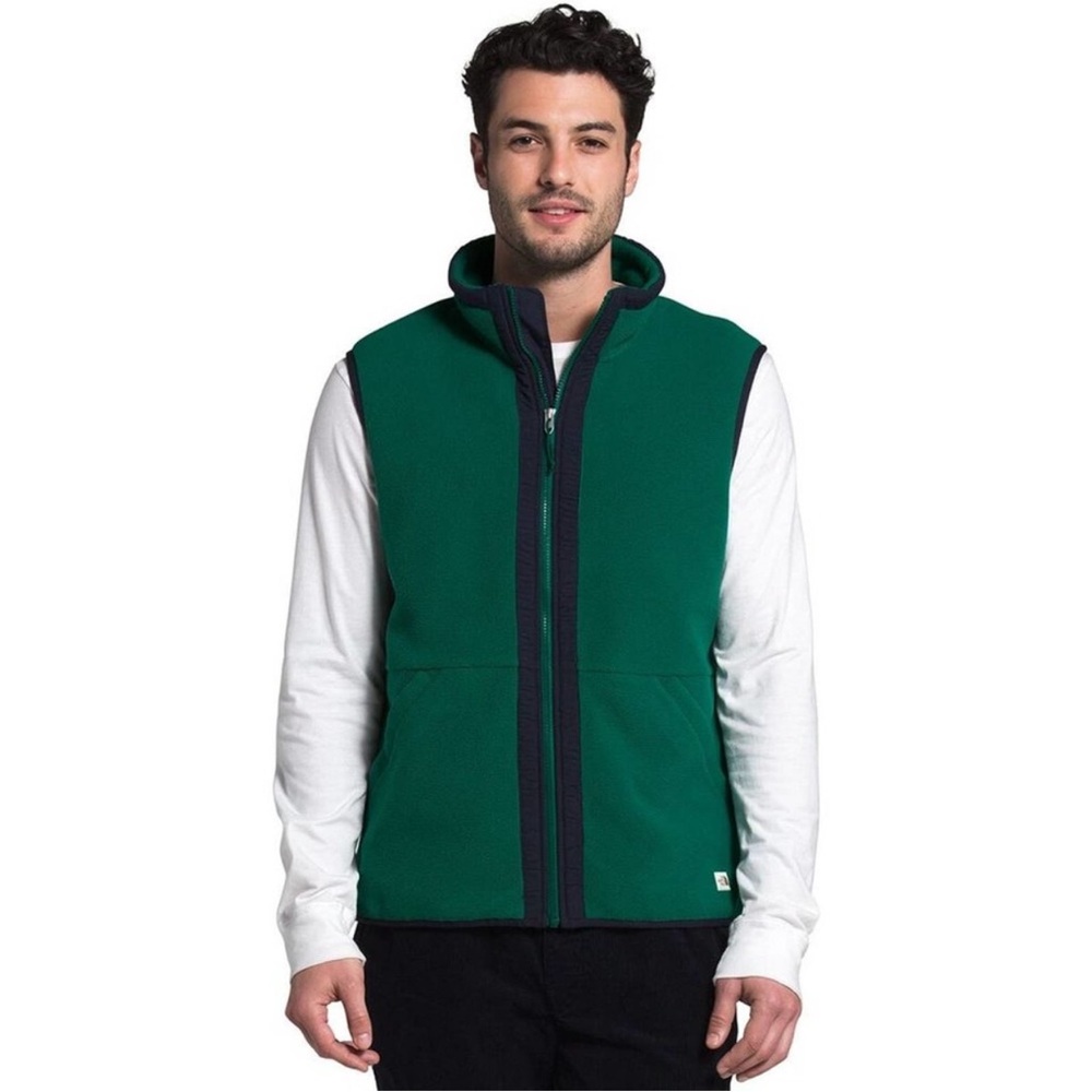 NWT The North Face Carbondale Vest
Size Large Evergreen & Navy size XL